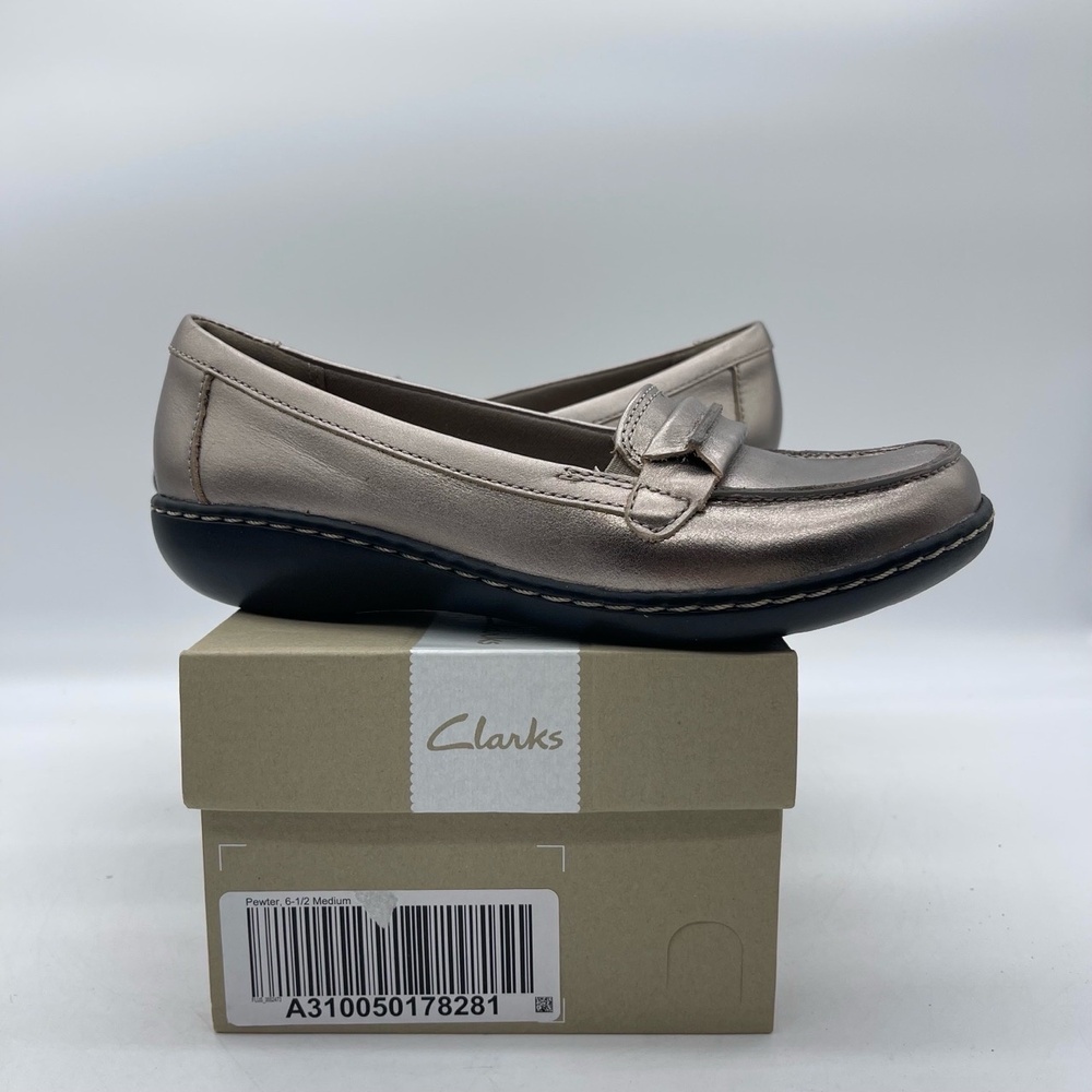 Clarks Ashland Lily 261387774040 Women's Size 6.5 Loafers Pewter Slip On‎ Casual